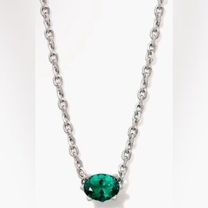Kendra Scott NWT Cailin Silver Rhodium
player  Pendant Necklace in Green Crystal